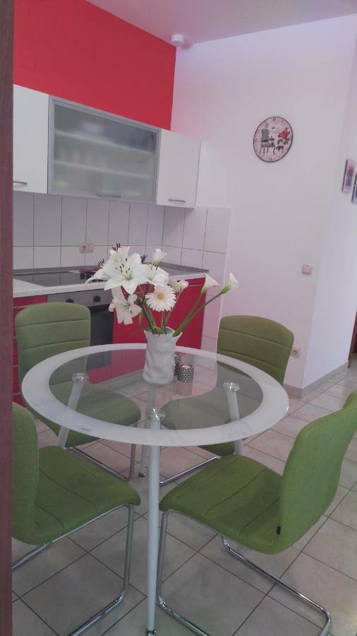 Apartments Zunic Трогір Екстер'єр фото