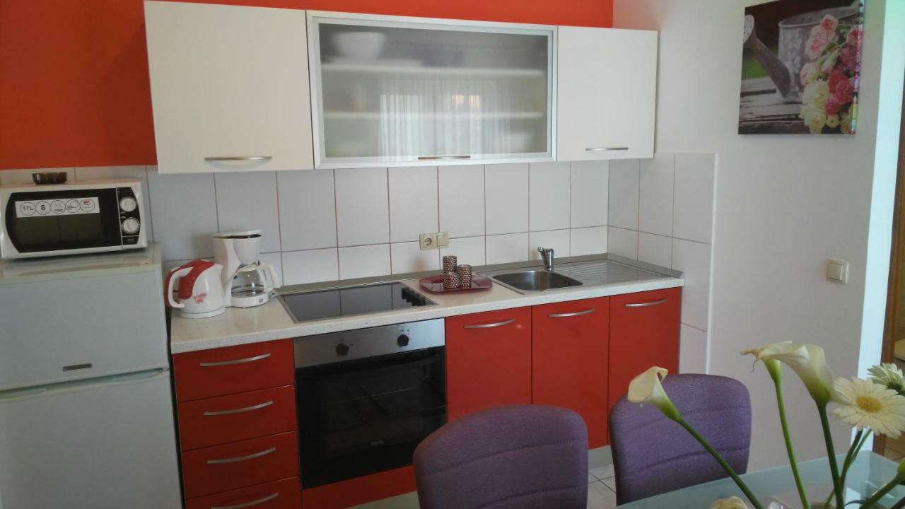 Apartments Zunic Трогір Екстер'єр фото