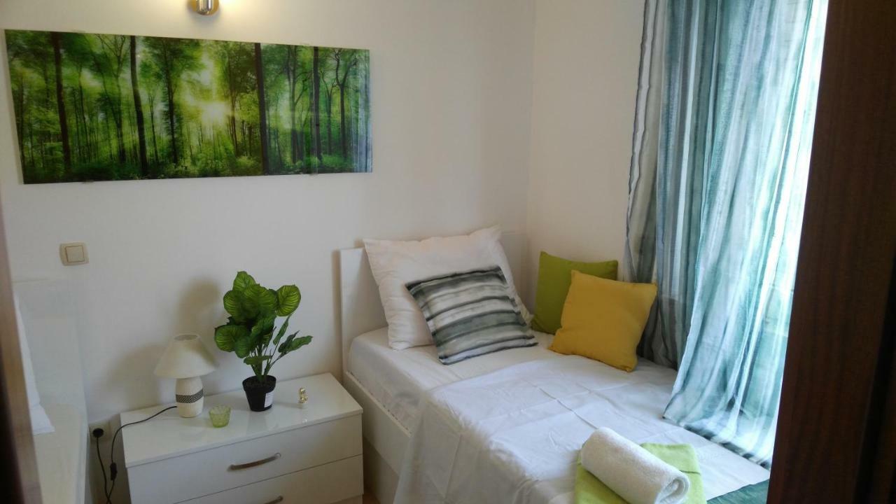 Apartments Zunic Трогір Екстер'єр фото