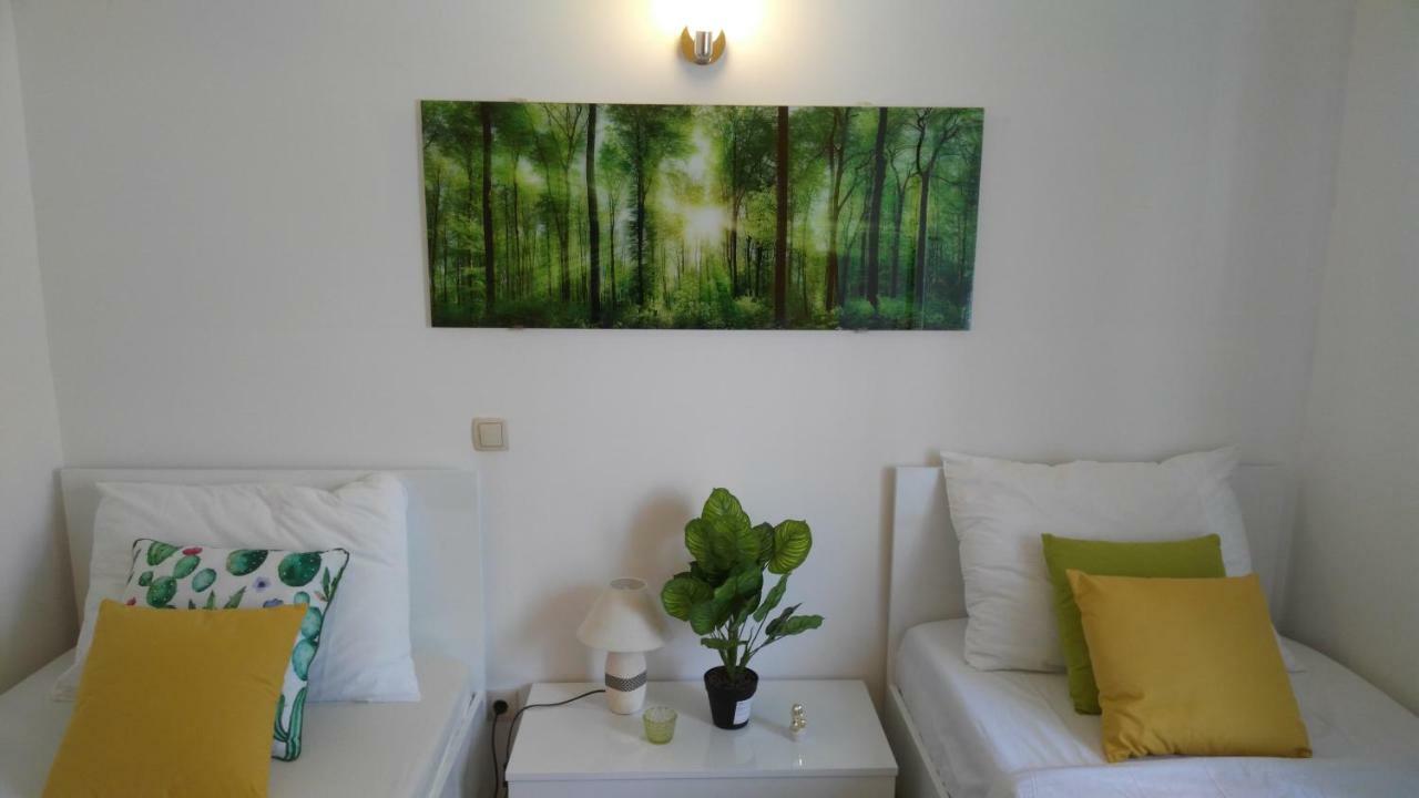 Apartments Zunic Трогір Екстер'єр фото